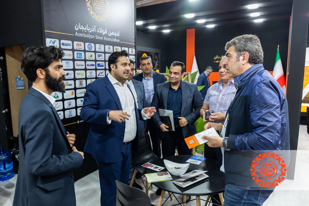 گزارش تصویری دومین روز حضور انجمن فولاد آذربایجان در «پنجمین دوره نمایشگاه توانمندی های صادراتی ایران»